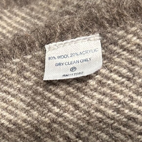 Line of Trade Wool Blanket - Picture 3 of 5